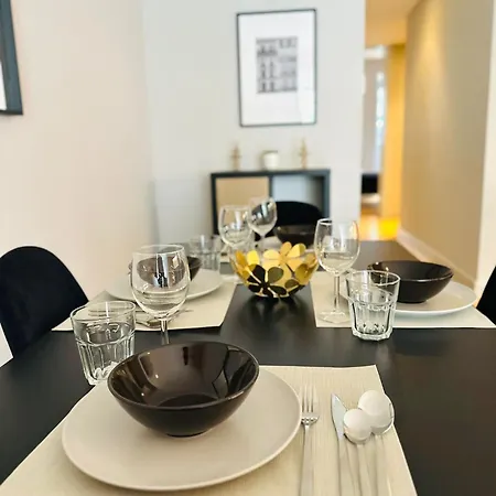 아파트 The Eca De Queiroz House - No Cv D - One-bedroom 리스본